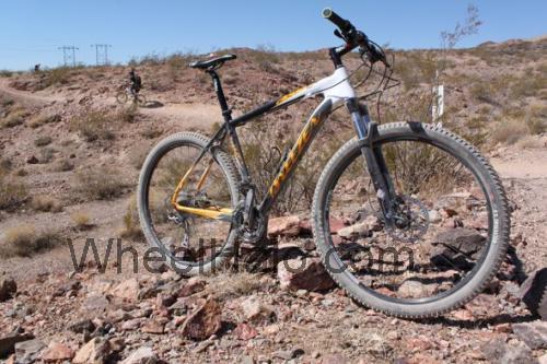 Breezer Cloud 9 Pro specs and reviews